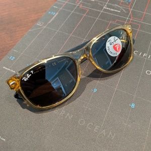 Ray-Ban RB2132 NEW WAYFARER BICOLOR 945/57 55mm
